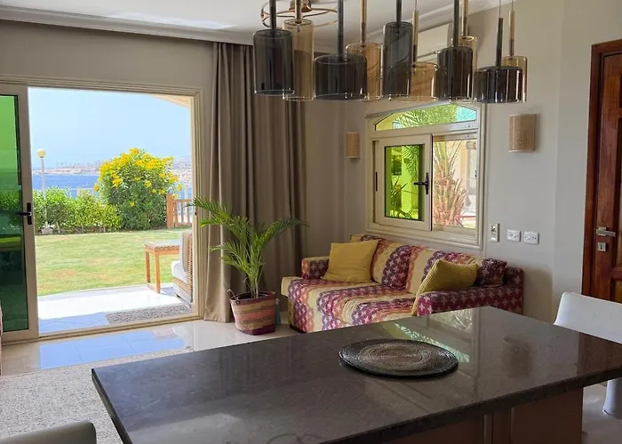 Seafront - Sharks Bay Apartment